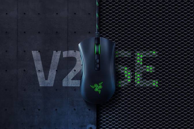educacion fisica Razer Deathadder v2 edición especial un color 222R42 ratones