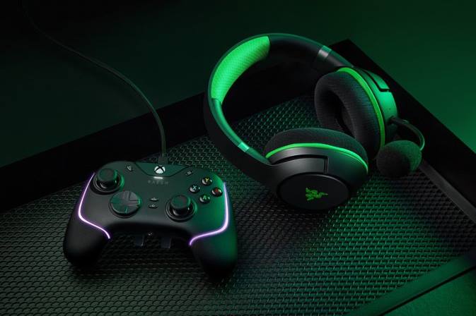 educacion fisica Razer croma de lobezno v2 negro 222R160 consola