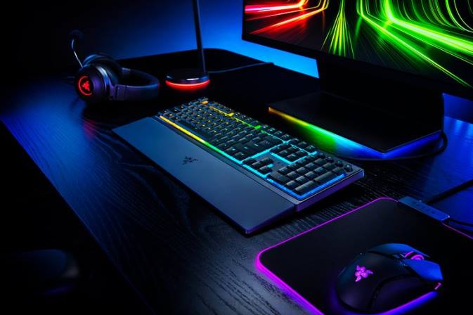educacion fisica Razer ornata v3 - nosotros un color 222R75 teclado