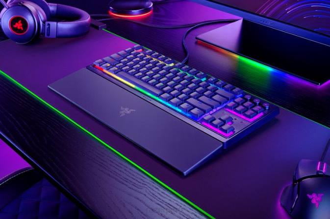 educacion fisica Razer ornata v3 sin llave - nosotros un color 222R76 teclado