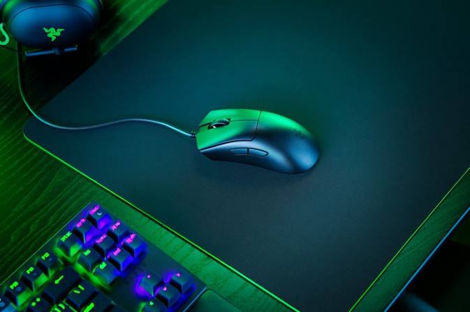 educacion fisica Razer víbora de la muerte v3 un color 222R39 ratones