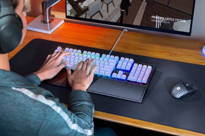 educacion fisica Razer blackwidow v3 - interruptor verde - nosotros - edición roblox blanco 222R59 teclado
