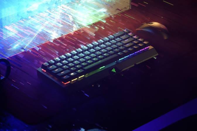 educacion fisica Razer blackwidow v3 mini hyperspeed - interruptor amarillo - nosotros negro 222R63 teclado